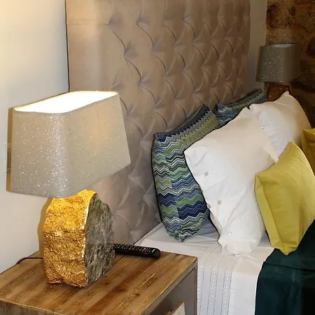 Gasthuis Encosta Dos Tuneis - Turismo E Lazer