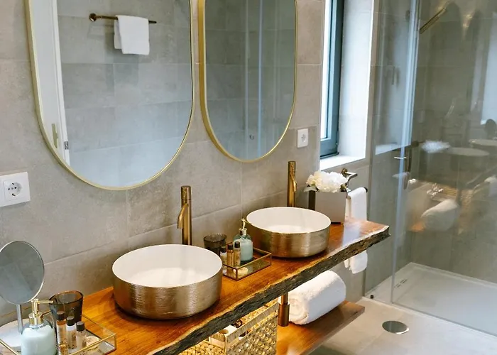 Pensionat Encosta Dos Tuneis - Turismo E Lazer 4*