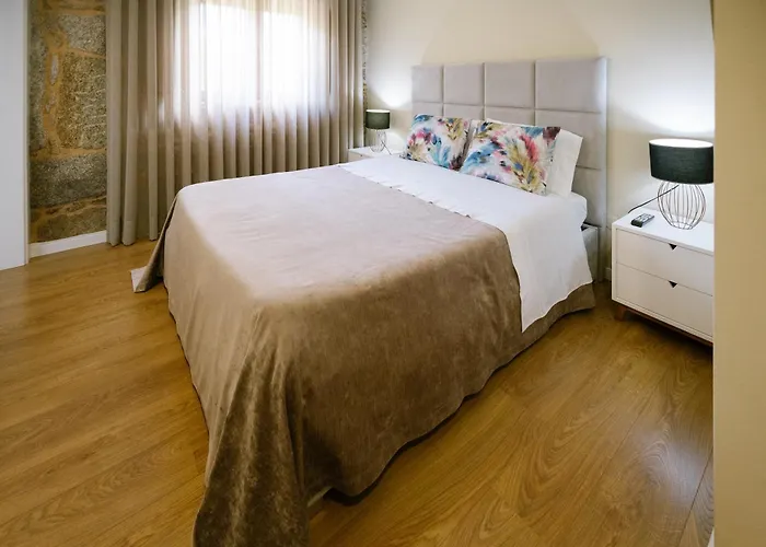 Encosta Dos Tuneis - Turismo E Lazer Pensionat 4*