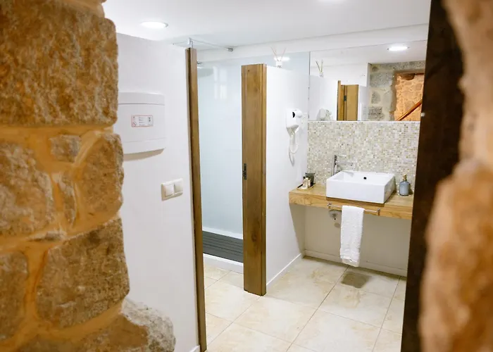 Pensionat Encosta Dos Tuneis - Turismo E Lazer Sever do Vouga