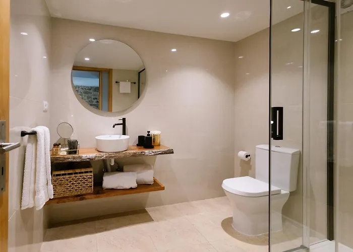 Encosta Dos Tuneis - Turismo E Lazer Pensionat Sever do Vouga