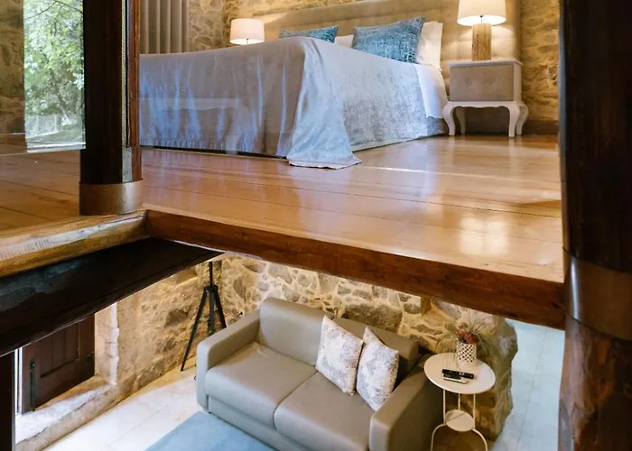 Encosta Dos Tuneis - Turismo E Lazer 4*