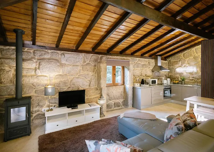 Encosta Dos Tuneis - Turismo E Lazer 4* Sever do Vouga