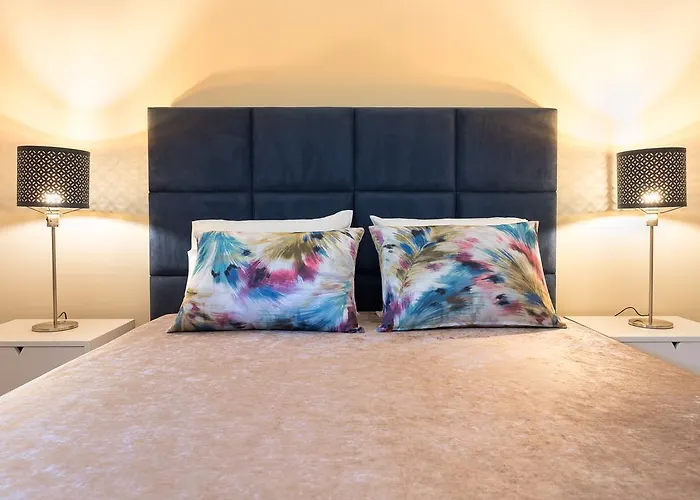 Pensionat Encosta Dos Tuneis - Turismo E Lazer