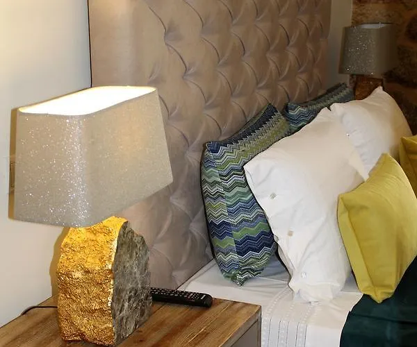 Pensionat Encosta Dos Tuneis - Turismo E Lazer